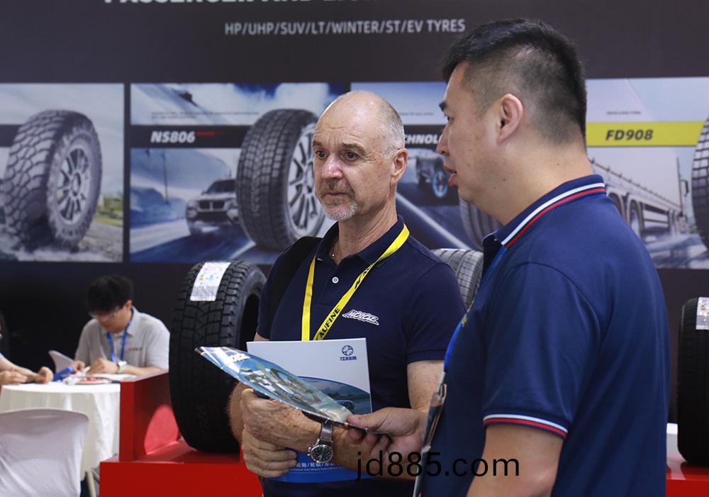 杭州集智轮胎轮毂展会现场