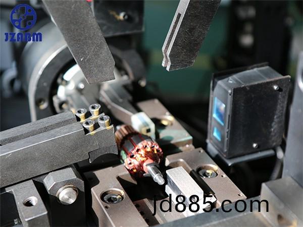 五工位全自动平衡机