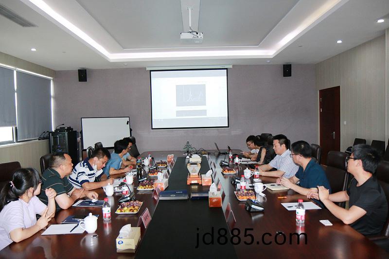 中国航发南方工业与集智技术研发人员会议讨论