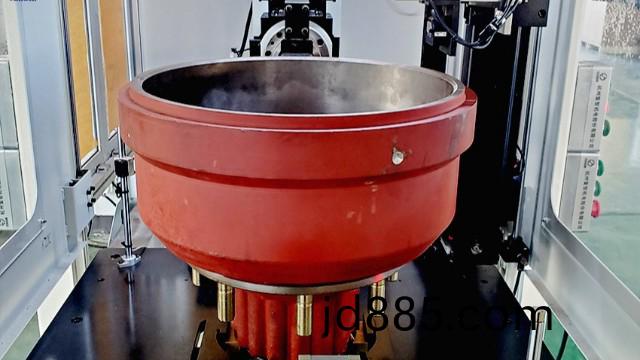 刹车鼓全自动平衡修正机，立式钻孔去重！