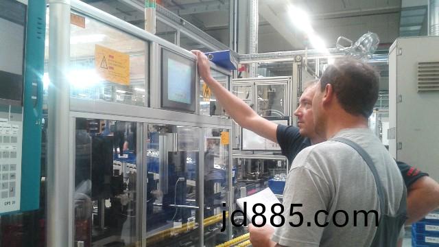 匈牙利博世：五工位全自动平衡机定制案例！