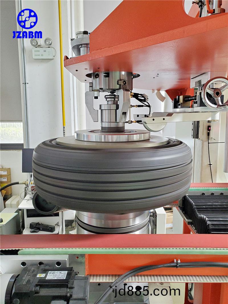 轮胎动平衡机 测试工位