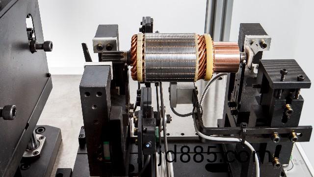 两工位全自动平衡机有什么特点？