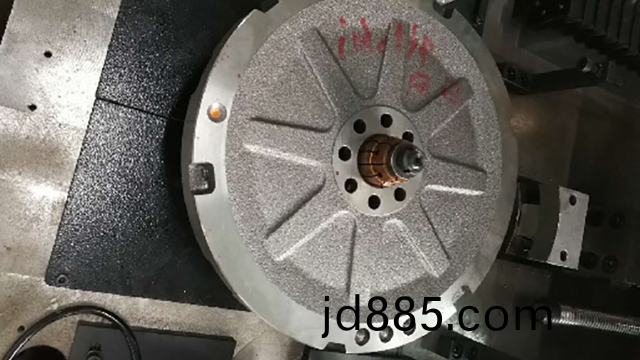 立式钻孔全自动平衡机，在汽车零部件行业广泛应用