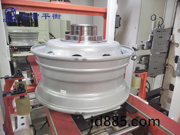 动平衡和跳动一体机