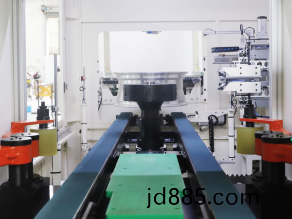 全自动轮毂(铝轮)动平衡/跳动在线检测机 全自动轮毂(铝轮)动平衡/跳动在线检测机