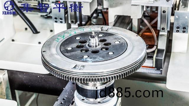 汽车曲轴和飞轮为什么要进行动平衡?