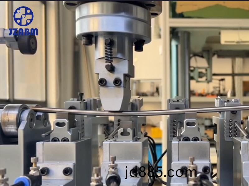 圆棒自动校直机 圆棒自动校直机