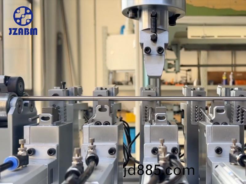 圆棒自动校直机 圆棒自动校直机