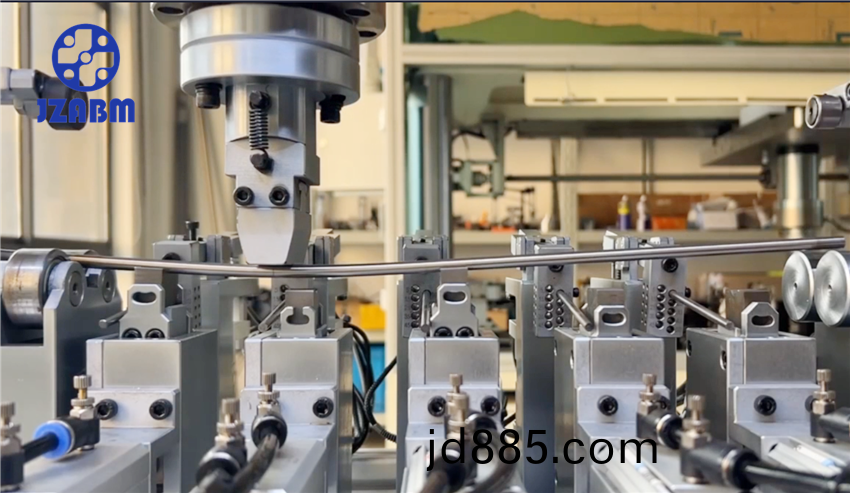 圆棒自动校直机