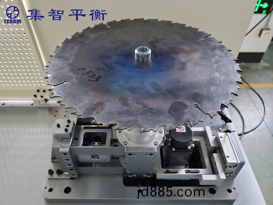 锯片全自动平衡机细节图